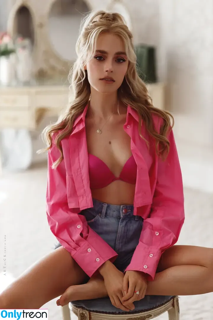 Natalitusj nude photo #0005 (776227616)