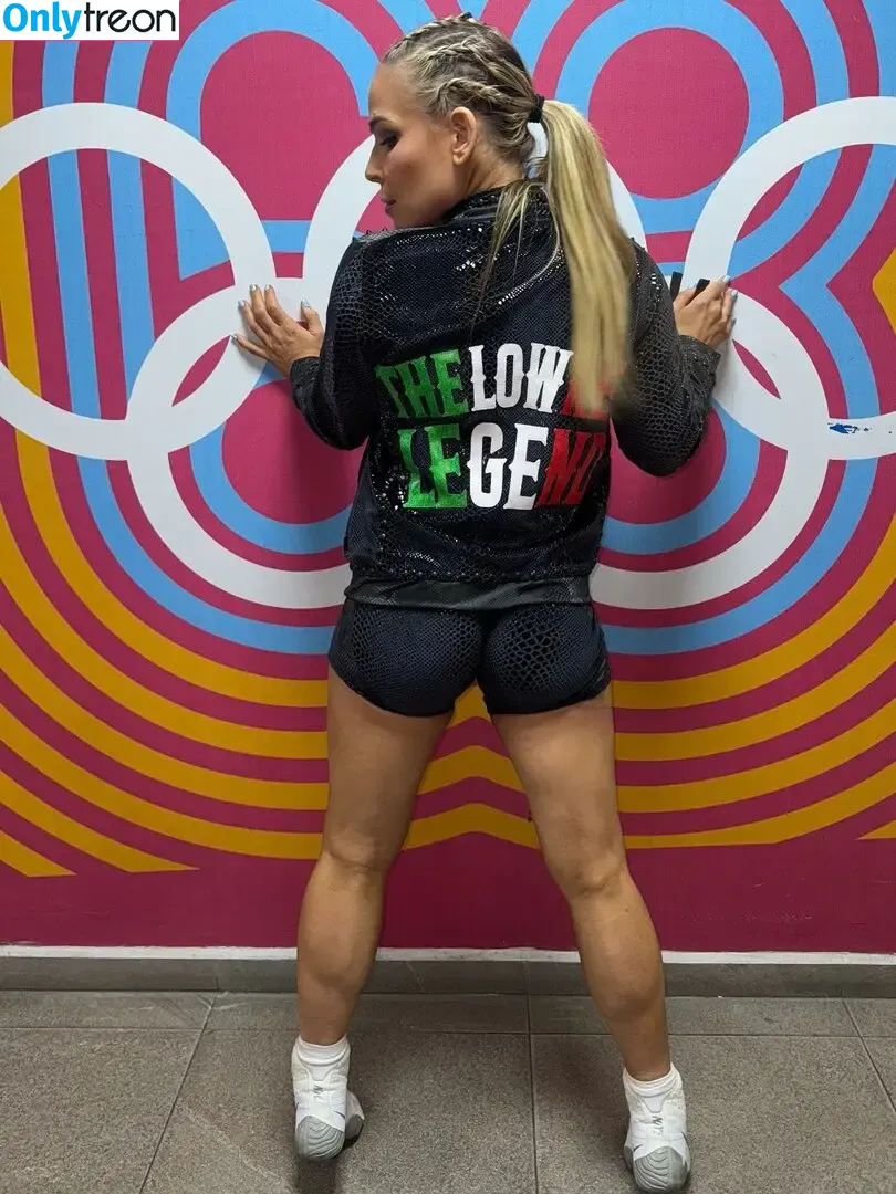 Natalya Neidhart nude photo #0171 (natalya_boat)