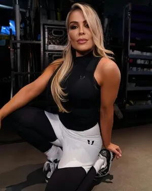 Natalya Neidhart / Wwe / jenni-neidhart / natalya_boat nude photo #0303