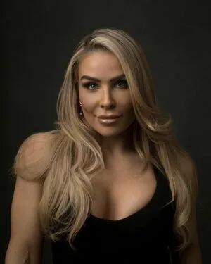 Natalya Neidhart / Wwe / jenni-neidhart / natalya_boat nude photo #0312