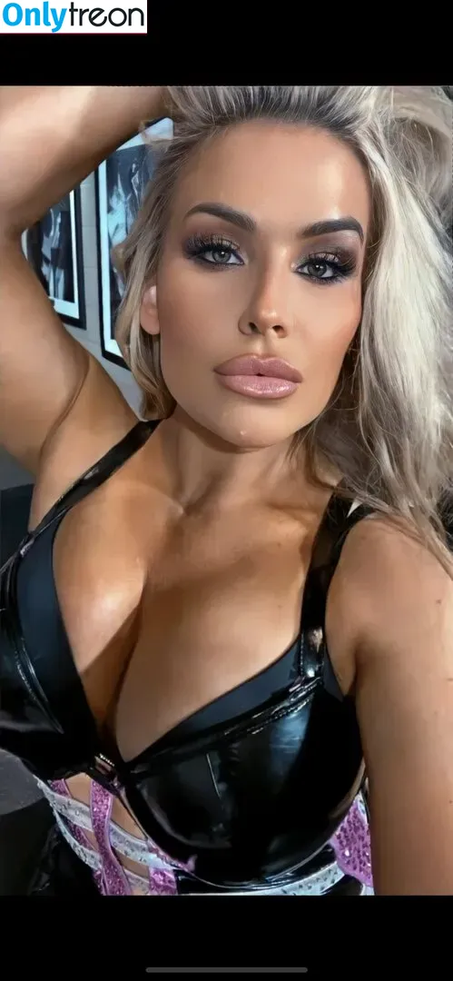 Natalya Neidhart nude photo #0268 (Wwe / jenni-neidhart / natalya_boat)