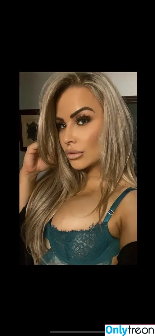 Natalya Neidhart nude photo #0275 (Wwe / jenni-neidhart / natalya_boat)