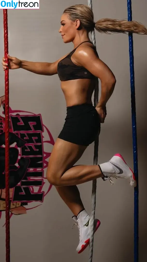 Natalya Neidhart nude photo #0356 (Wwe / jenni-neidhart / natalya_boat)
