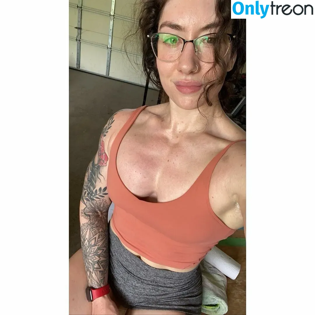 Natasha Aughey nude photo #0020 (Natasha_aughey / natashaaughey / natashaughey_)