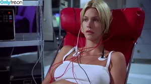 Natasha Henstridge / natashahenstridge / nathenstridge nude photo #0109