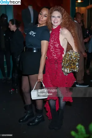Natasha Lyonne / nlyonne nude photo #0085