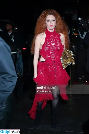 Natasha Lyonne / nlyonne nude photo #0095