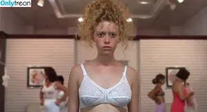 Natasha Lyonne / nlyonne nude photo #0138