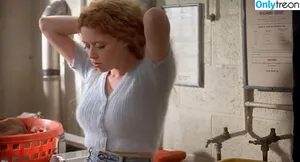 Natasha Lyonne / nlyonne nude photo #0139