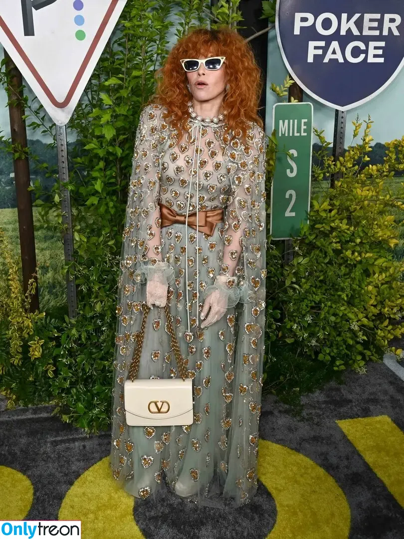 Natasha Lyonne nude photo #0078 (nlyonne)