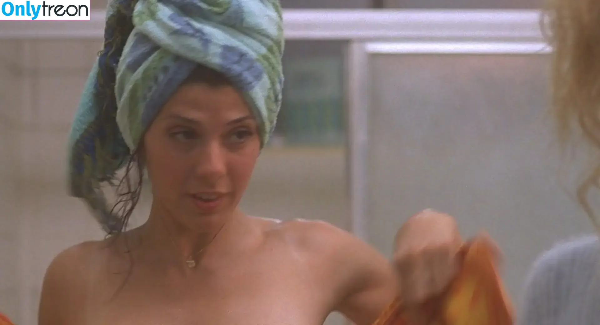 Natasha Lyonne nude photo #0120 (nlyonne)