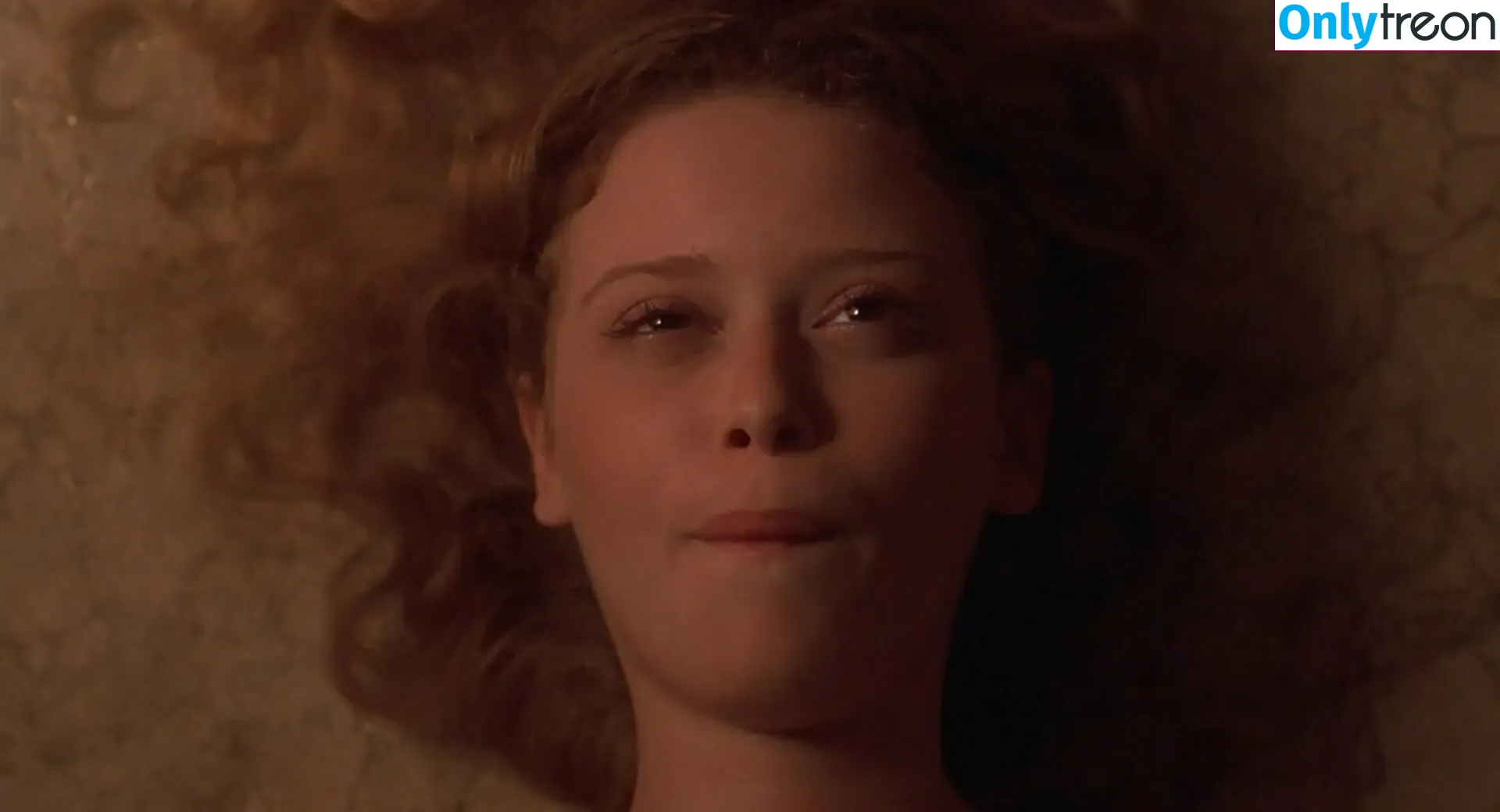 Natasha Lyonne nude photo #0148 (nlyonne)