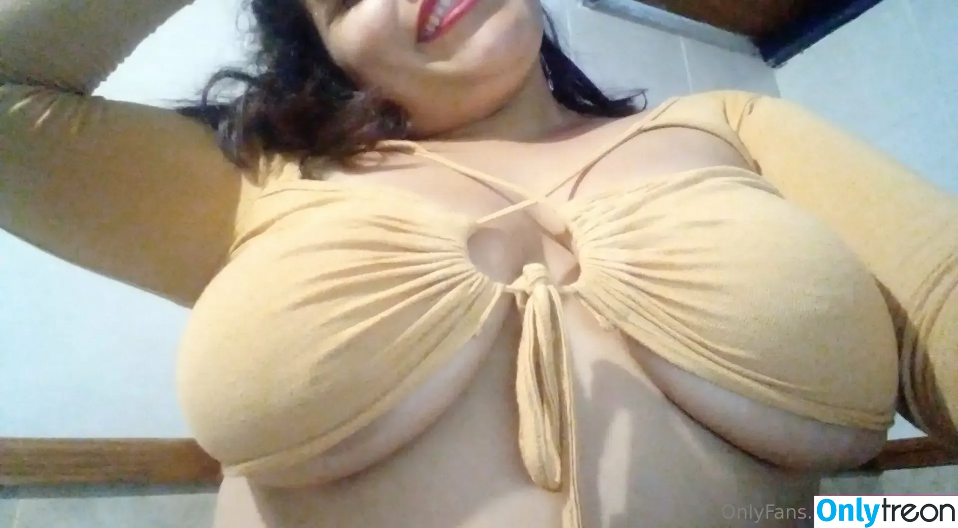 natashi22 nude photo #0005 (tashieeee)