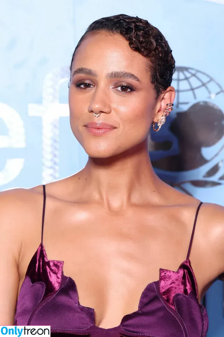 Nathalie Emmanuel nude photo #0035 (missnemmanuel / nathalieemmanuel)