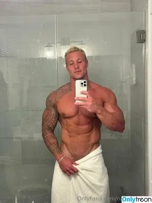 nathanwebb / nathankwebb nude photo #0017