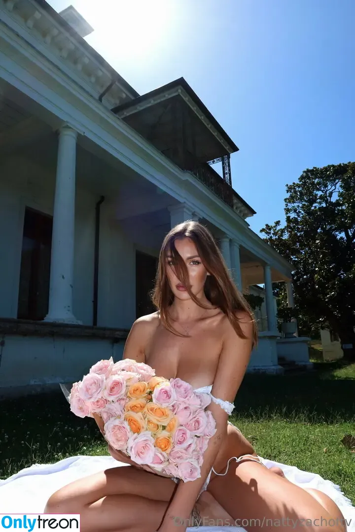 Natty Zach nude photo #0040 (nattyzach / nattyzworld / realnatcahill)