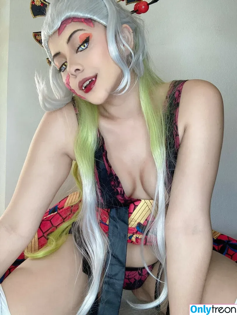 natylikespizza nude photo #0040 (natylikespizza2)