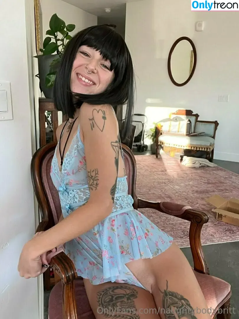 naughtybodybritt nude photo #0975 (naughty_rabbit_)