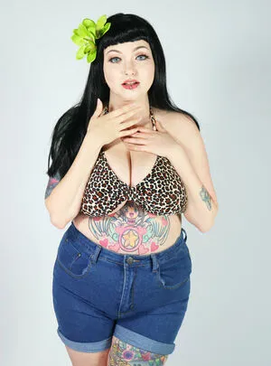 nayrusuicide / nayru_cosplay nude photo #0121