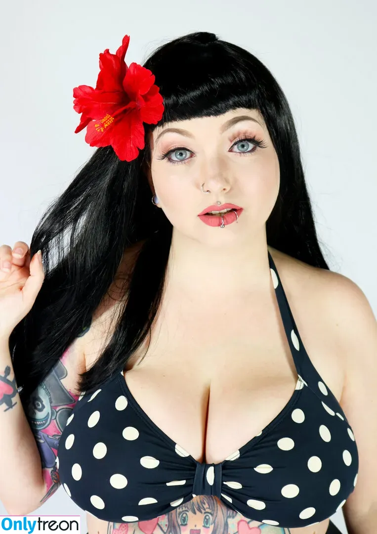 nayrusuicide nude photo #0098 (nayru_cosplay)
