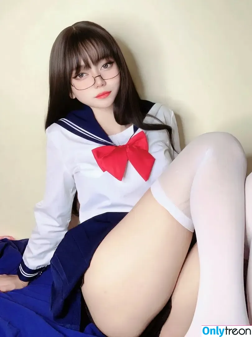 Nazumi nude photo #0007 (kittynozomi / nazumi__ / nazuneesan)