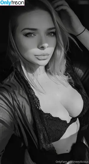 neeviliciouz / neevi / neevi_twitch / neevilicious nude photo #0073