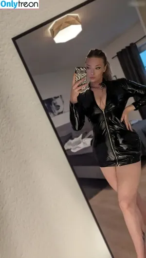 neeviliciouz / neevi / neevi_twitch / neevilicious nude photo #0681