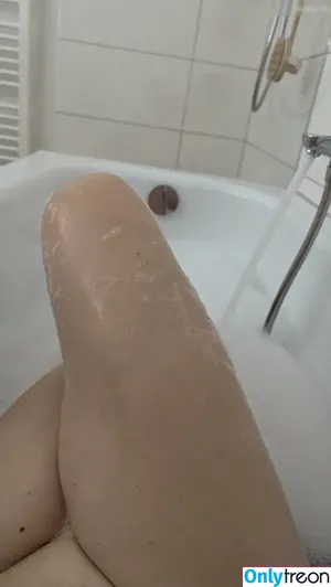 neeviliciouz / neevi / neevi_twitch / neevilicious nude photo #0682