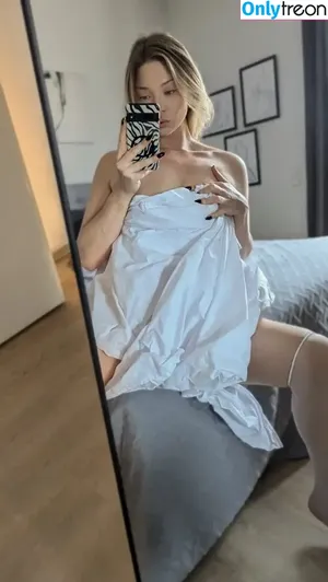 neeviliciouz / neevi / neevi_twitch / neevilicious nude photo #0823