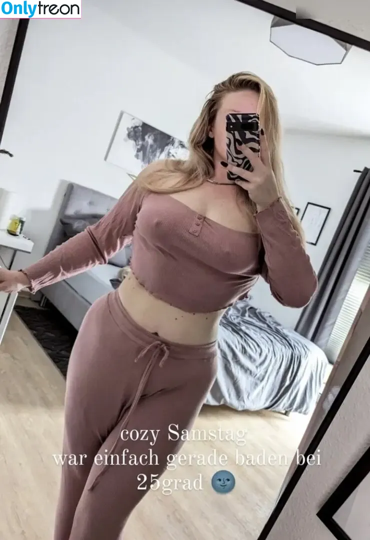 neeviliciouz nude photo #0127 (neevi / neevi_twitch / neevilicious)