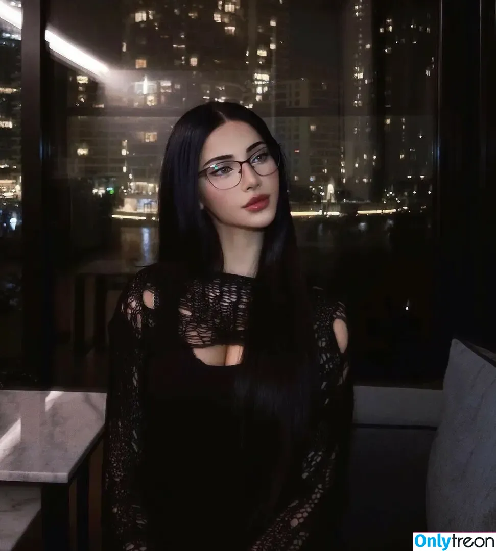 Negin Ghalavand nude photo #0003 (negin)