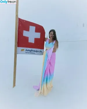 Nehhaa Malik / Neha Malik / freakymeek500 / nehamalik335 nude photo #0241