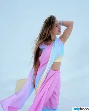 Nehhaa Malik / Neha Malik / freakymeek500 / nehamalik335 nude photo #0245