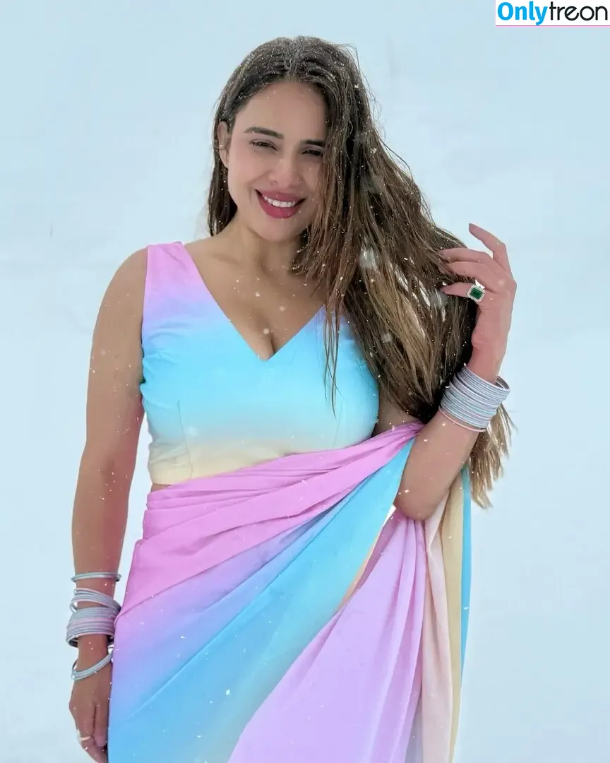Nehhaa Malik nude photo #0236 (Neha Malik / freakymeek500 / nehamalik335)