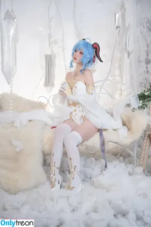 nekokoyoshi / kumicho_cat / 喵小吉 / 爆机少女 喵小吉 nude photo #0435