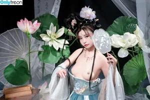 nekokoyoshi / kumicho_cat / 喵小吉 / 爆机少女 喵小吉 nude photo #0615