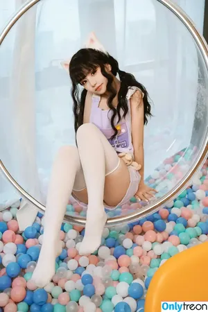 nekokoyoshi / kumicho_cat / 喵小吉 / 爆机少女 喵小吉 nude photo #0675