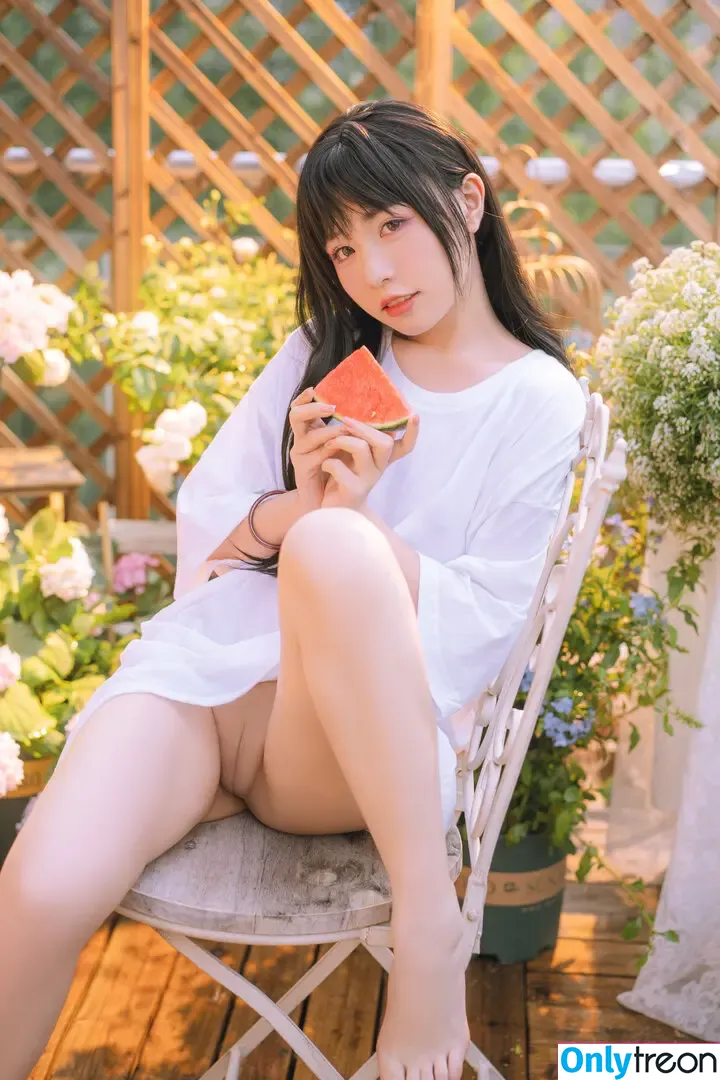 nekokoyoshi nude photo #0117 (kumicho_cat / 喵小吉 / 爆机少女 喵小吉)