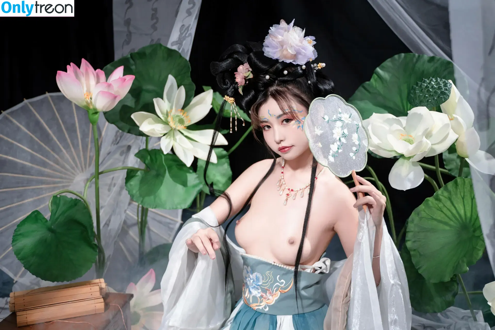 nekokoyoshi nude photo #0615 (kumicho_cat / 喵小吉 / 爆机少女 喵小吉)