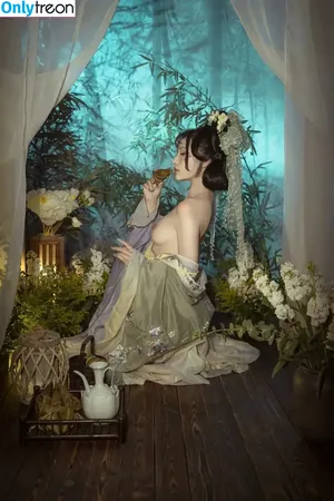 nekokoyoshi / kumicho_cat / 喵小吉 / 爆机少女 喵小吉 nude photo #1852