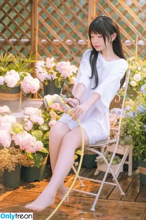 nekokoyoshi / kumicho_cat / 喵小吉 / 爆机少女 喵小吉 nude photo #1897
