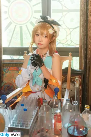 nekokoyoshi / kumicho_cat / 喵小吉 / 爆机少女 喵小吉 nude photo #1923