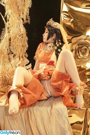 nekokoyoshi / kumicho_cat / 喵小吉 / 爆机少女 喵小吉 nude photo #2254