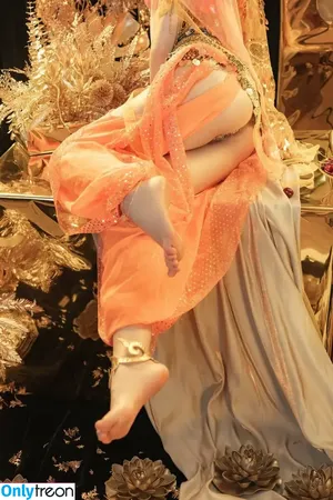 nekokoyoshi / kumicho_cat / 喵小吉 / 爆机少女 喵小吉 nude photo #2291