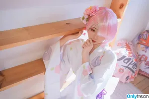 nekokoyoshi / kumicho_cat / 喵小吉 / 爆机少女 喵小吉 nude photo #2334