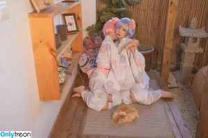 nekokoyoshi / kumicho_cat / 喵小吉 / 爆机少女 喵小吉 nude photo #2337