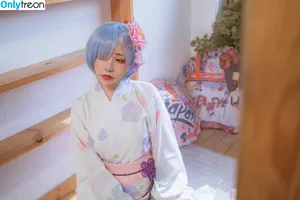 nekokoyoshi / kumicho_cat / 喵小吉 / 爆机少女 喵小吉 nude photo #2356