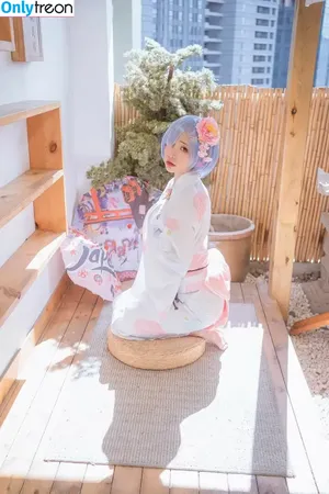 nekokoyoshi / kumicho_cat / 喵小吉 / 爆机少女 喵小吉 nude photo #2382