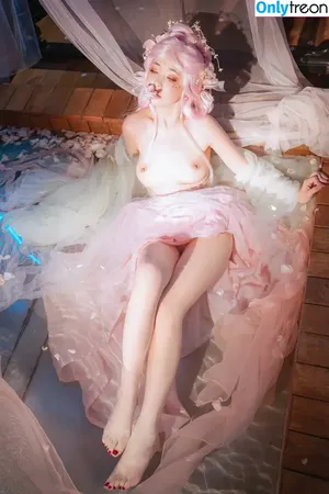 nekokoyoshi / kumicho_cat / 喵小吉 / 爆机少女 喵小吉 nude photo #2426