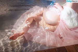 nekokoyoshi / kumicho_cat / 喵小吉 / 爆机少女 喵小吉 nude photo #2432